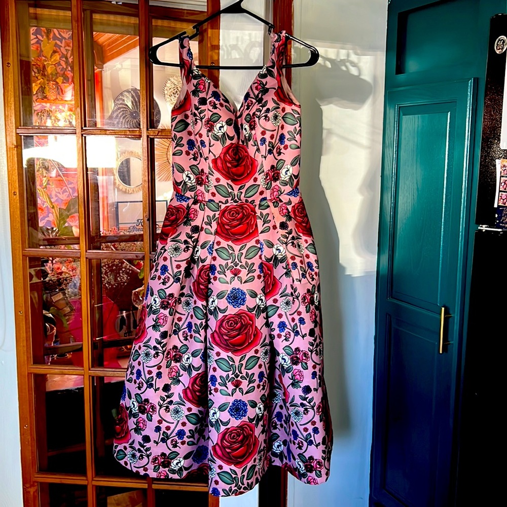 Chi Chi London rose dress